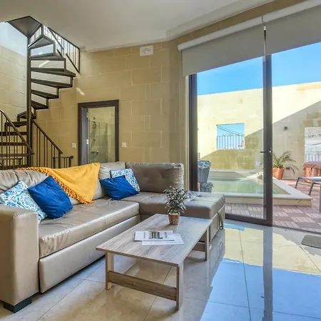 Narcisa - Luxury 3br Traditional House With Pool, Cinema & Hot Tub Prázdninový dům Xagħra