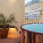 Narcisa - Luxury 3br Traditional House With Pool, Cinema & Hot Tub Prázdninový dům *