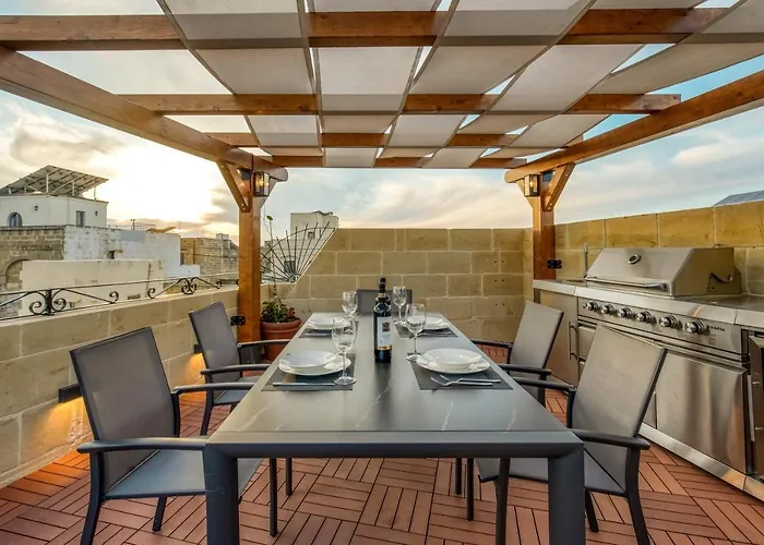 Narcisa - Luxury 3br Traditional House With Pool, Cinema & Hot Tub Casa vacanze